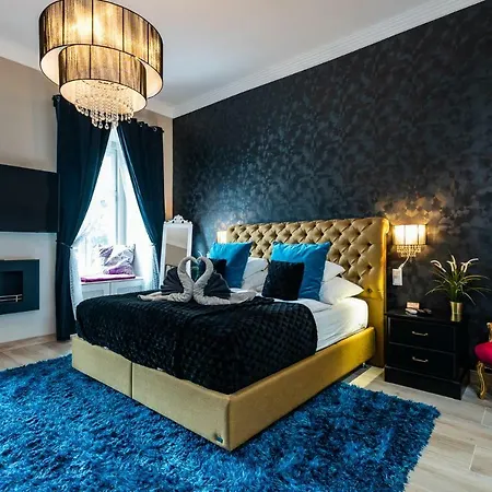 Center Of The Center, The Grand Deluxe Apartamento Budapeste